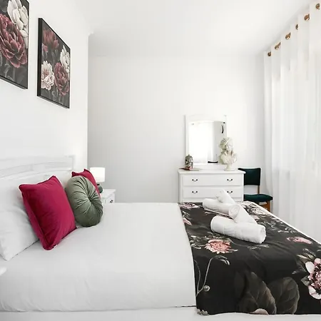 Modern Flat Apartment Nazare