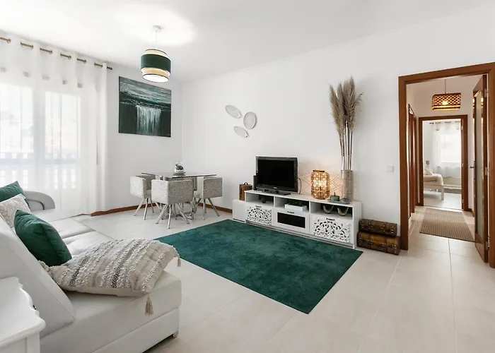 Modern Flat Nazaré